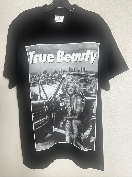 Other - Marylin Monroe Unisex Graphic Tee